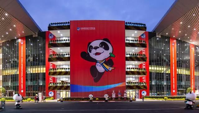 第三屆進(jìn)博會(huì)取消冷鏈?zhǔn)称番F(xiàn)場(chǎng)試吃，進(jìn)口冷鏈?zhǔn)称穼⒓斜O(jiān)管