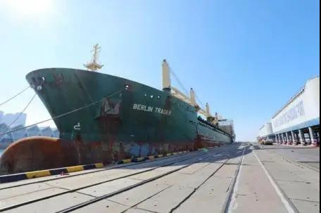 中國(guó)港口的外籍船員換班大門(mén)持續(xù)打開(kāi)！上海之后，青島也進(jìn)行外籍船員換班作業(yè)