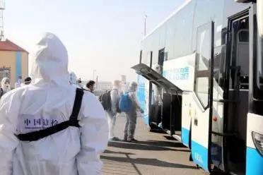 中國(guó)港口的外籍船員換班大門(mén)持續(xù)打開(kāi)！上海之后，青島也進(jìn)行外籍船員換班作業(yè)